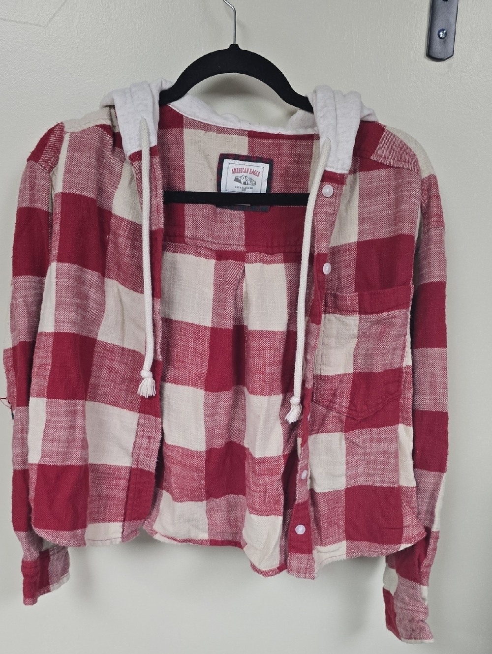 American Eagle Outfitters Red & Cream Plaid Flannel Shirt W/hood And Cropped